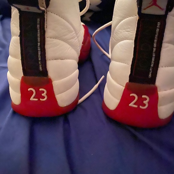 2 pair 1997 OG Jordan 12 - Picture 4 of 8